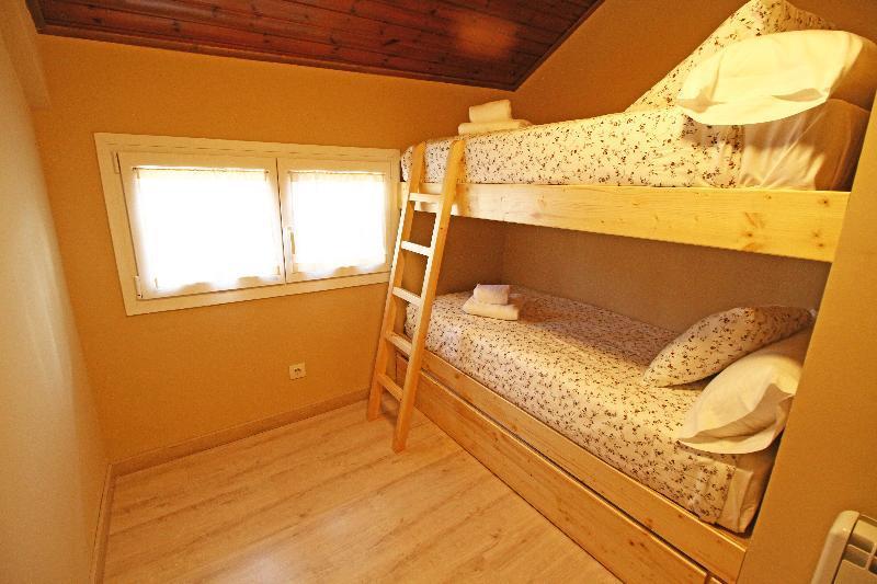 Snoe Apartamentos Mont Romies Plaza Salardu Exterior photo